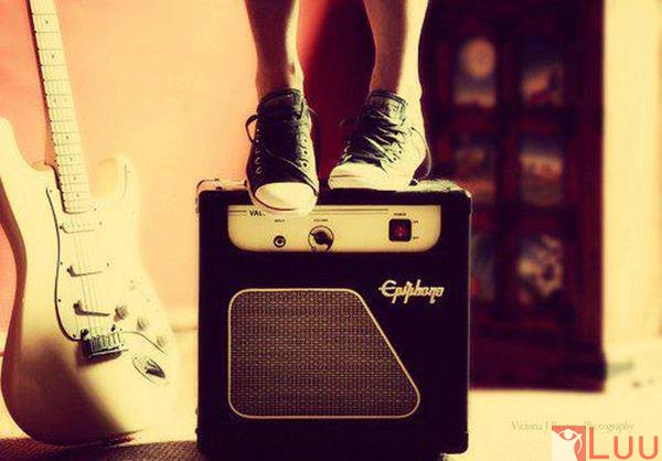 999025_542429952482377_1922940340_n