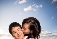 Bạn oánh giá chàng điểm gì khi gặp lần đầu??