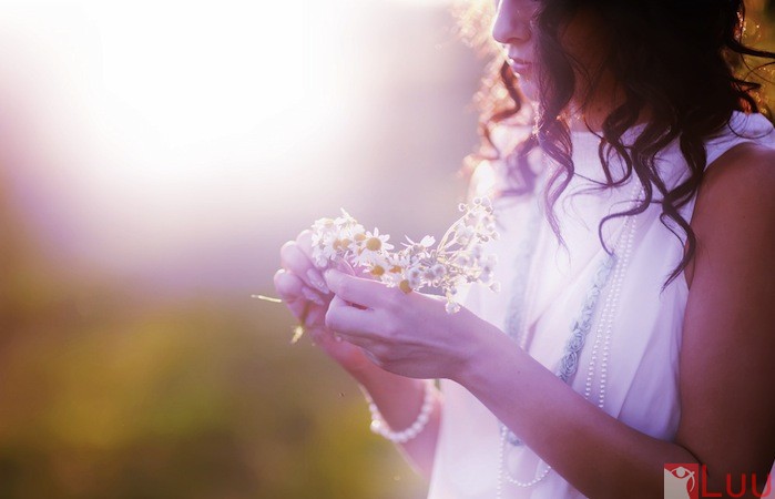 dung-nen-suy-nghi-nhieu