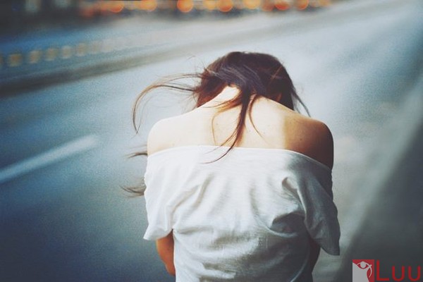 em-hay-yeu-thuong-chinh-minh