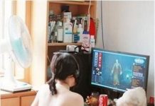 Tư thế đúng khi làm việc trước máy tính.