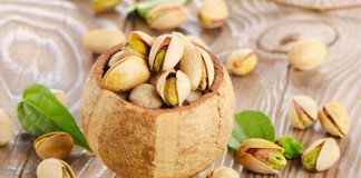 Ăn gì để cậu nhỏ cứng lâu và bền bỉ khi quan hệ?