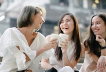 Tại Sao Tình Bạn Giúp Bạn Khỏe Mạnh Hơn Và Hạnh Phúc Hơn: 4 Lý Do Đáng Kinh Ngạc Bạn bè